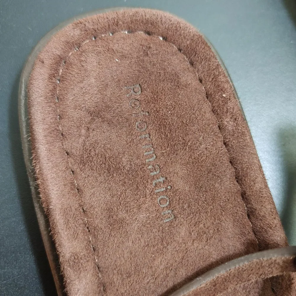 Reformation Chocolate Suede Lake Flat Sandals Size 9